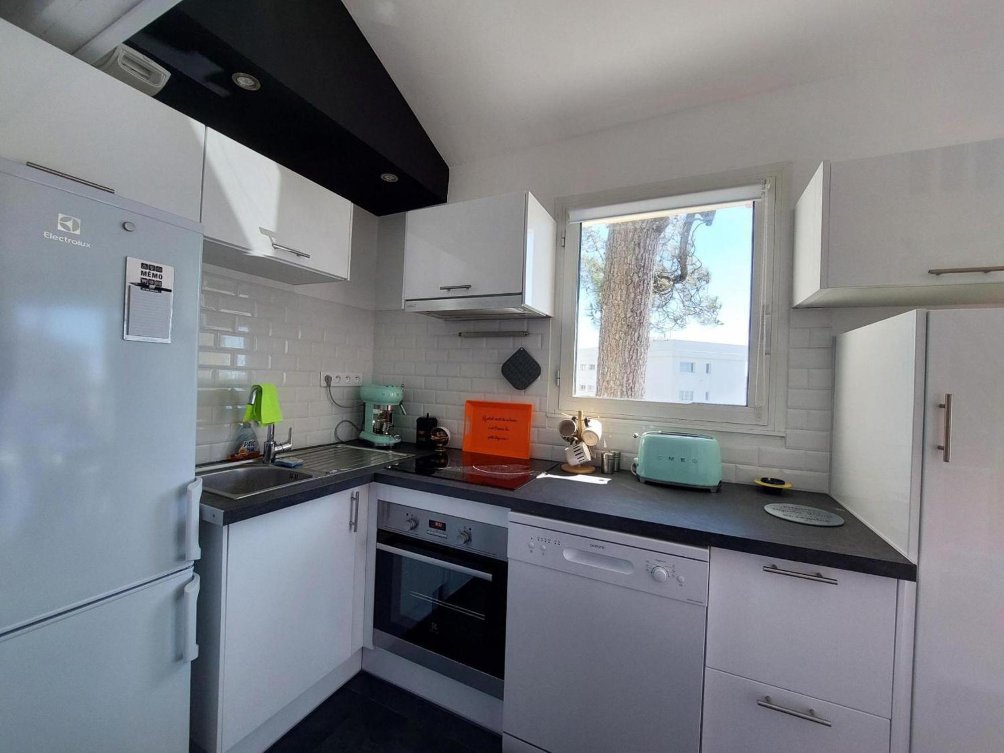רויאן Charmant Appart Renove A 50M De La Plage Avec Balcon Et Parking - Fr-1-550-78 מראה חיצוני תמונה